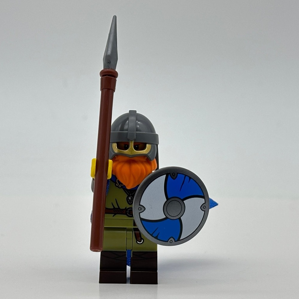 LEGO Series 20 Viking Minifigure 71027 Complete with Shield Spear & Cape